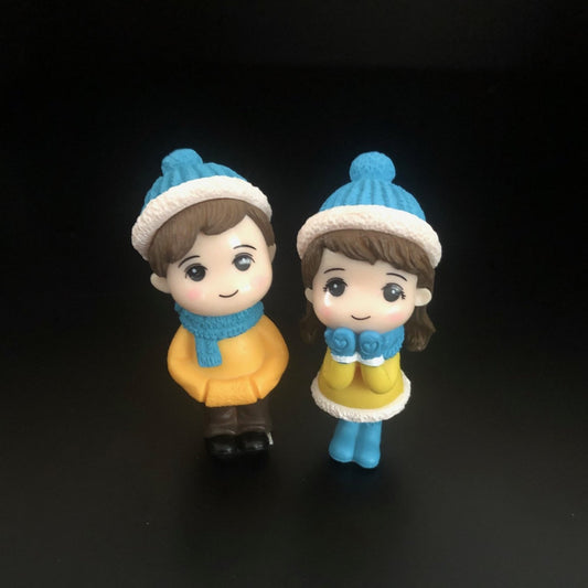 ladka, ladki, sardi, thand, hillstation, couple, winters, fun, fairy garden, tray garden