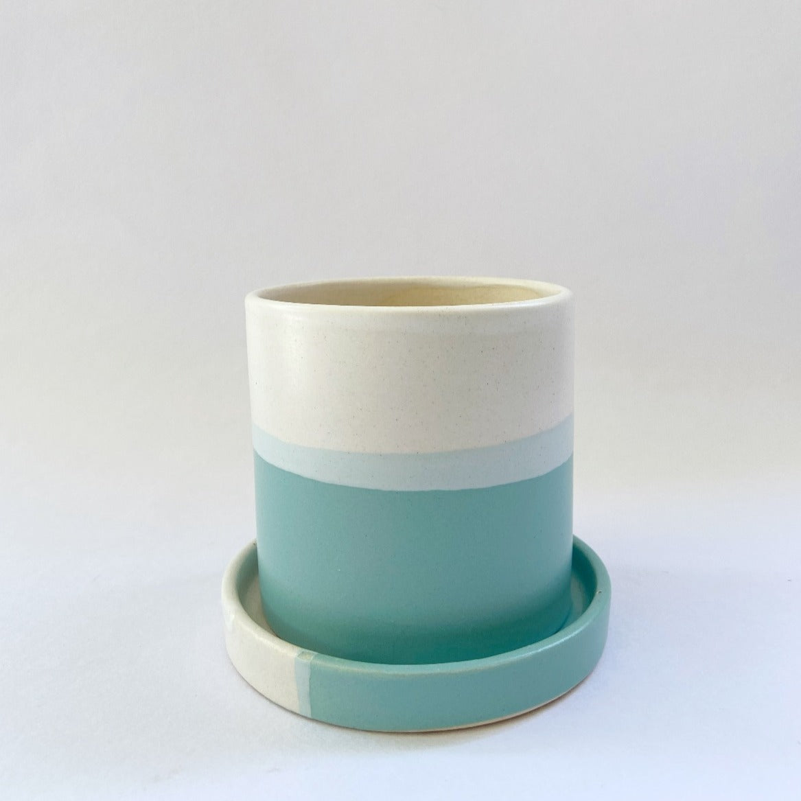 turquoise, cylindrical