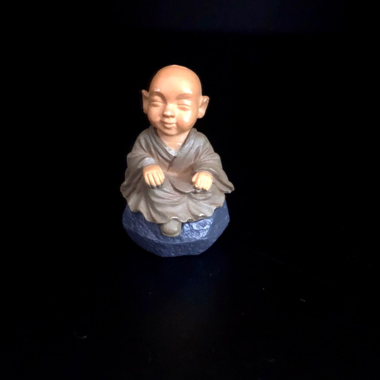 miniature monks, figurines, postures, peaceful, serene, fairy tray gardens, DIY projects, terrariums, buddha