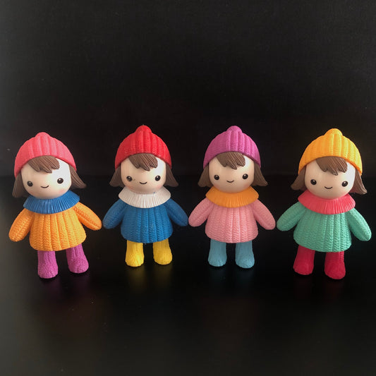 ladki, sardi, topi, garam kapde, woolens, little girl, standing, cap, sweater, muffler, beanie