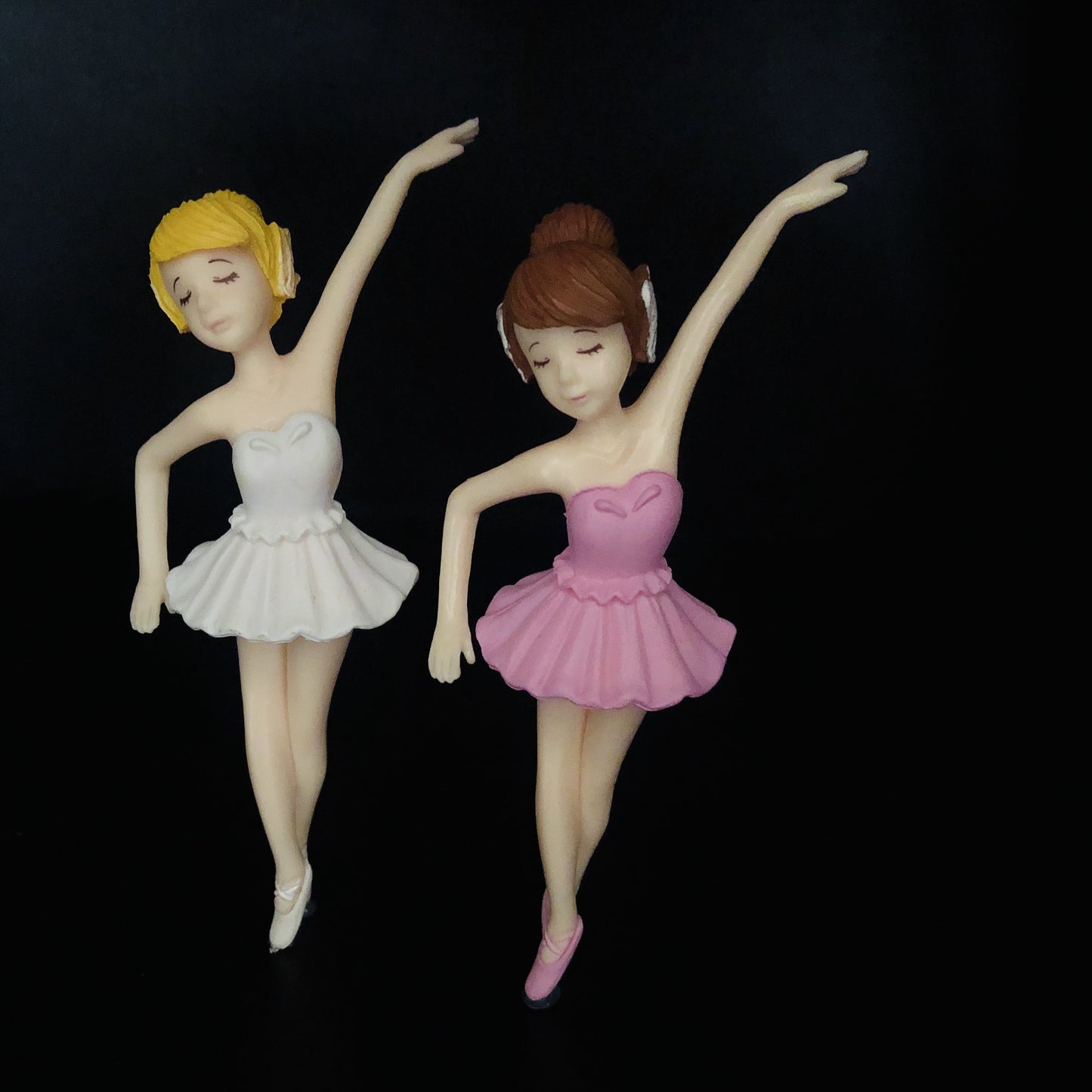 ballerina, dance, dancer, girl, ballet, naach, naritaki,ballet-themed garden decor, terrarium accessories, fairy tray garden decorations, miniature garden collectibles, miniature ballerina figurines