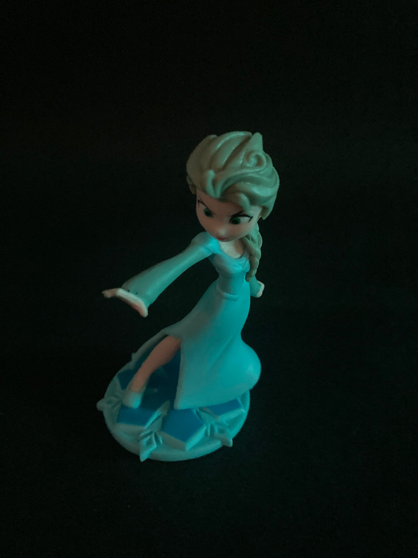 princess anna, princess elsa, disney, frozen, decor, rajkumari